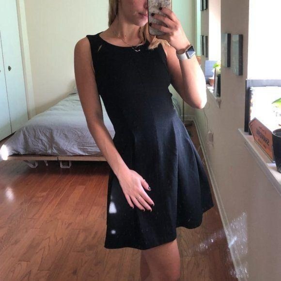 Comptoir des Cotonniers Bubble Sleeveless Dress - Picture 6 of 8